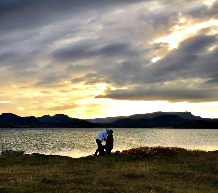 destination proposal Lake Pingvallavatn in Iceland